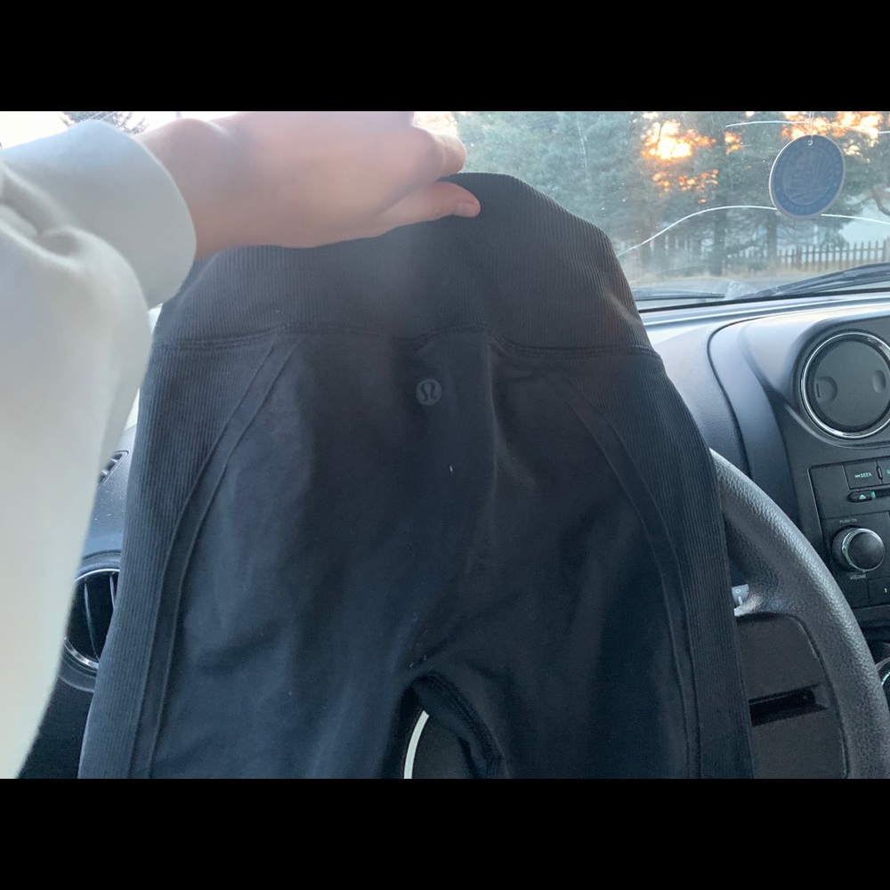 Seamless Lululemon leggings 😘